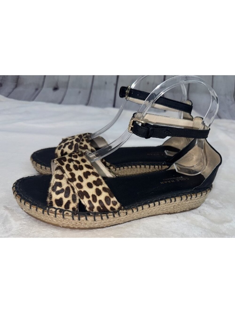 COLE HAAN Women's Size 7B Cloudfeel Cheetah Leather Sandals Espadrilles Flats